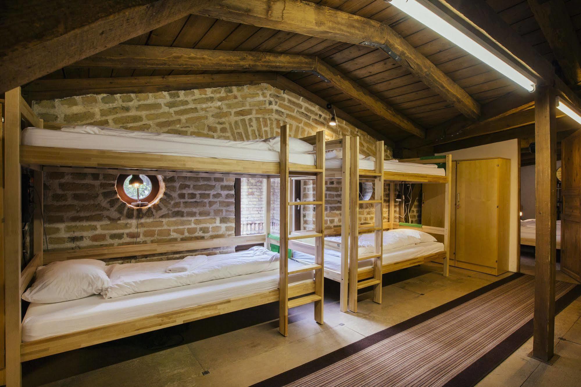 Amalienhof Guesthouse Riga Luaran gambar